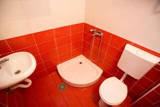 Апартаменты Apartments Radost Утьеха Апартаменты - 1-й этаж-8
