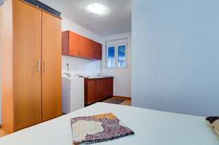 Апартаменты Apartments Radost Утьеха Апартаменты - 1-й этаж-14
